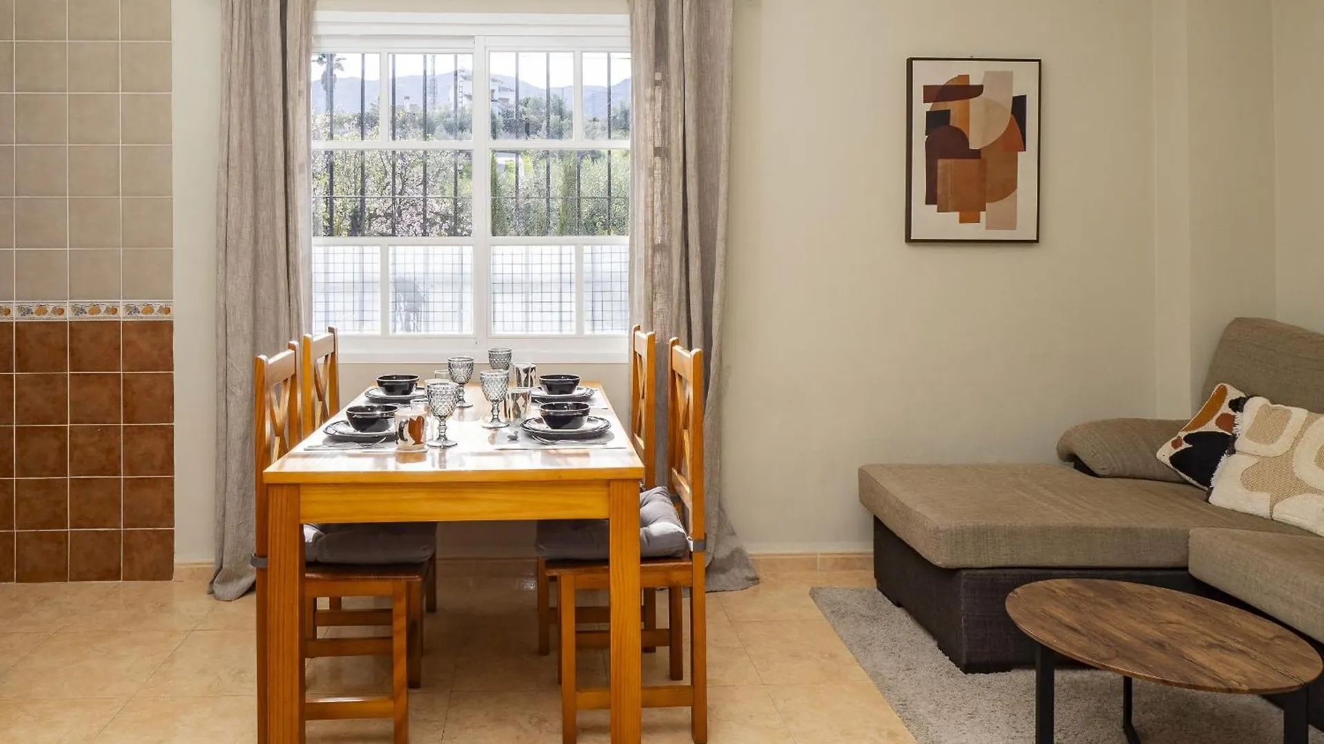 Cubo'S Lucys Place 2 Bedrooms Apartment Alhaurin el Grande